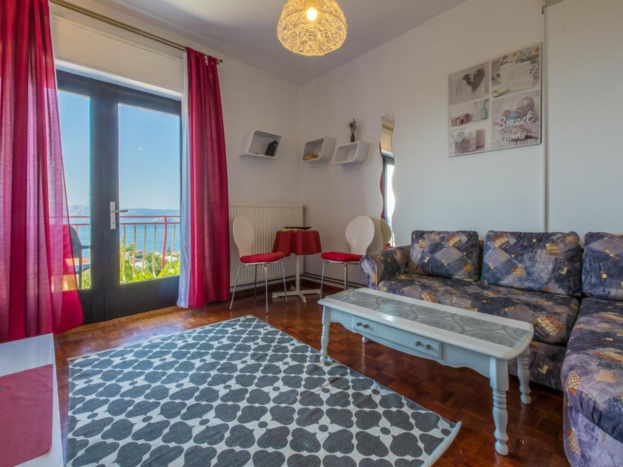 Apartments Susanne Novi Vinodolski Exterior photo